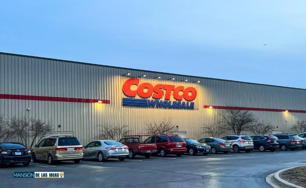 Is Costco open or closed for Thanksgiving 2022?