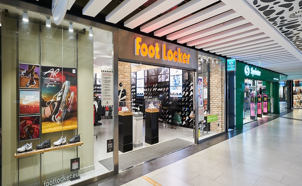 Foot Locker zapatillas Lacoste con un descuento del 50%|Lacoste Lerond Plus at half price