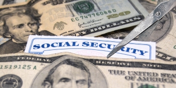Social Security Benefits Reductions|Social Security Revisions Potential Reduction in Benefits by 2033|Social Security Revisions Potential Reduction in Benefits by 2033|Social Security Benefits Reductions