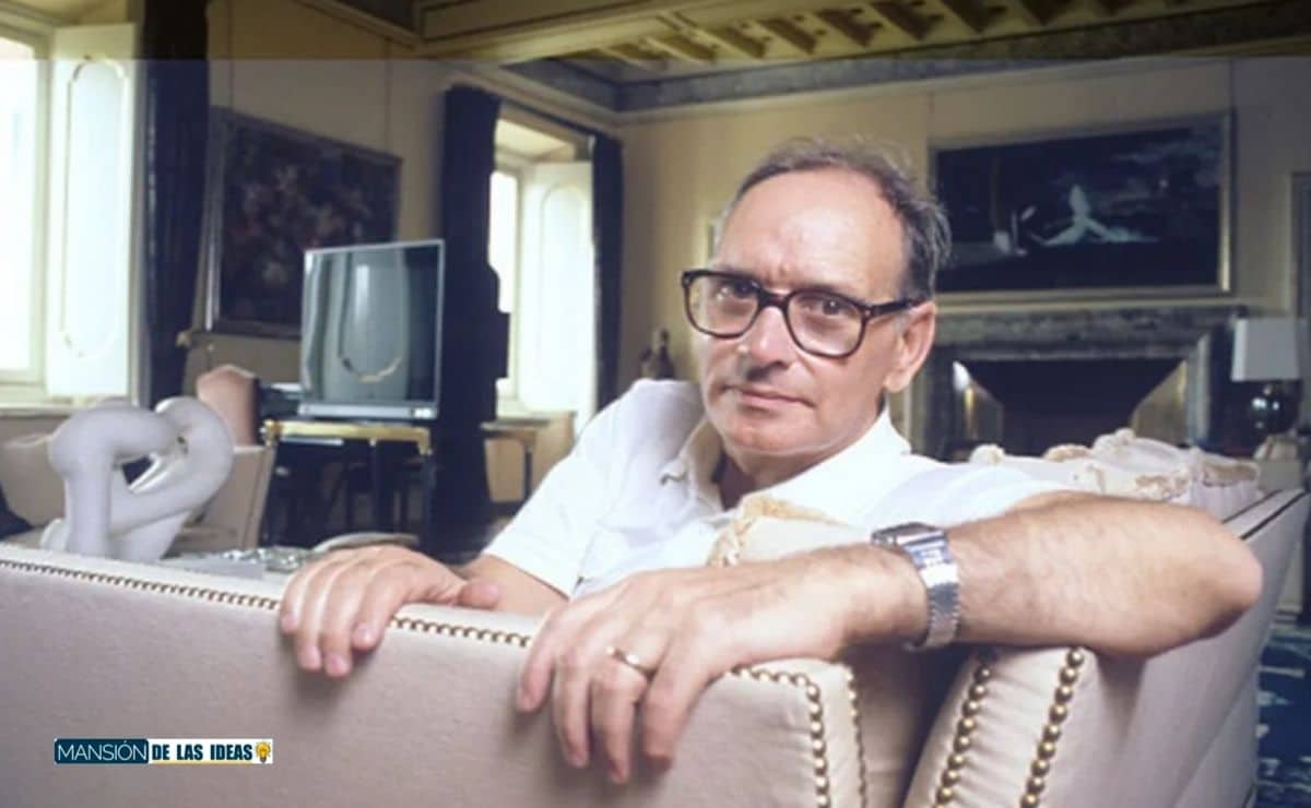 casa Ennio Morricone 12m|Ennio Morricone's penthouse apartment|Ennio Morricone in Rome|Ennio Morricone