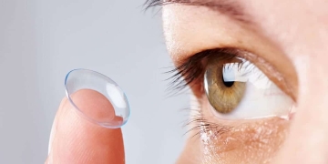 how to clean contact lenses|contact lenses conservation care|clean reusable contact lenses solution|cleaning disinfection reusable contact lenses|cleaning of contact lens case