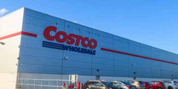 costco items that will disappear|Kägi fret Mini Classic Chocolate Wafers|Creative Snacks Pumpkin Spice Yogurt Pretzels|Bakery Bling Halloween Hideaway House Kit|Mauna Loa Macadamia Variety Pack|Bequet Caramel Celtic Sea Salt|taylor farms salads