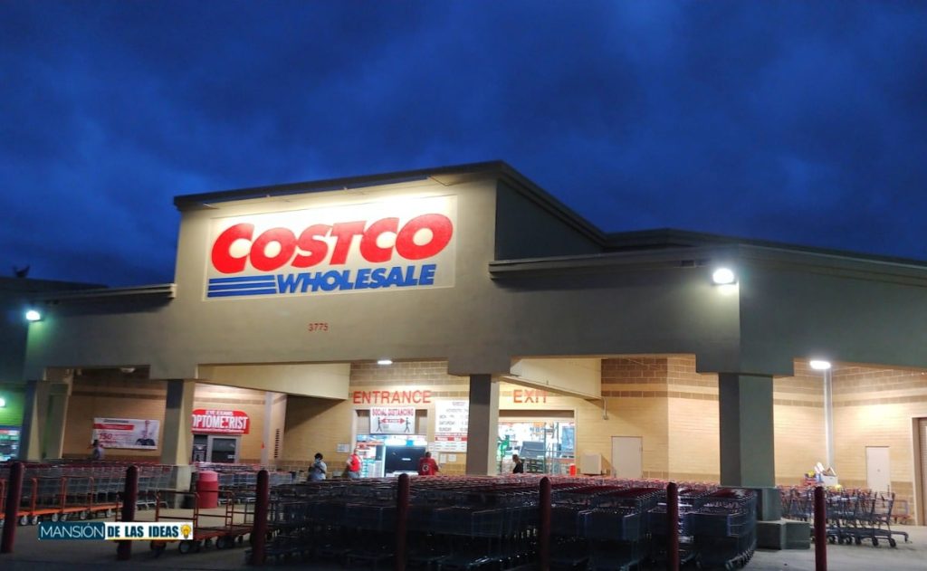 Is Costco open for New Year's Eve and Day? Find out!