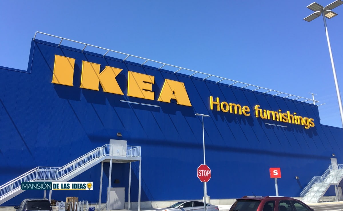 DIY Genius Turns IKEA Bookshelf Into the Ultimate Faux Fireplace