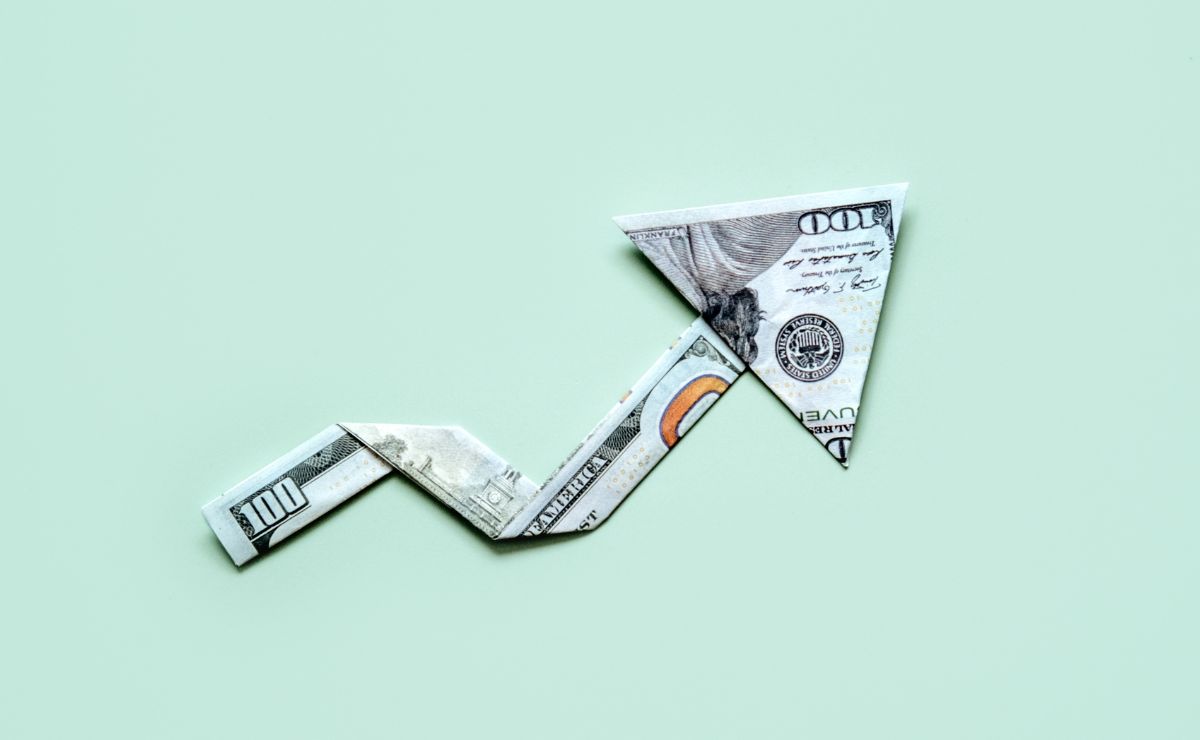Inflation's Role in 2024 Social Security Hikes &