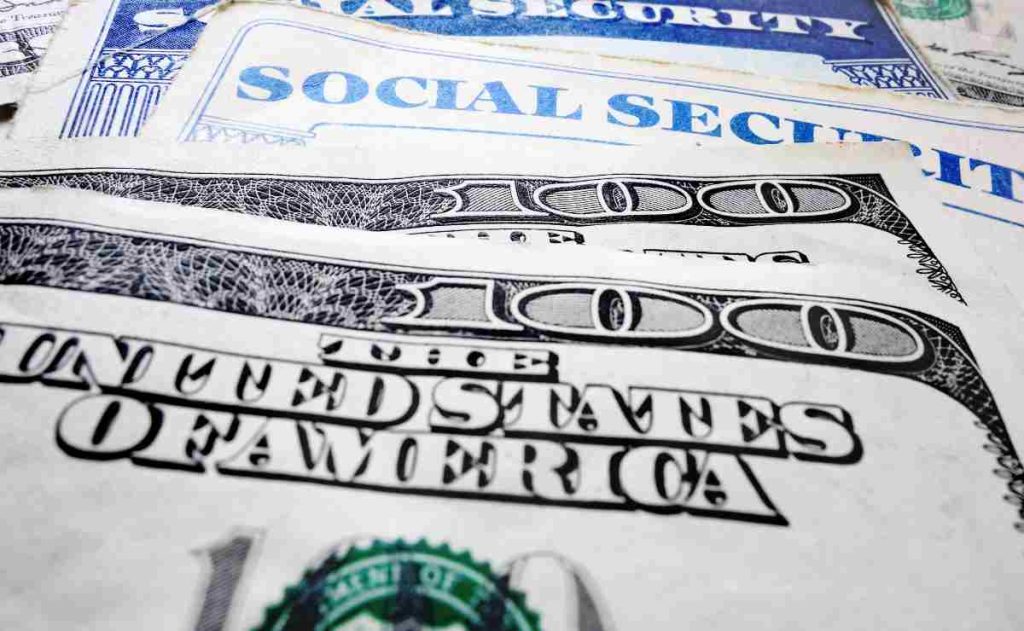 Early Social Security Payment October 31 instead of November 1