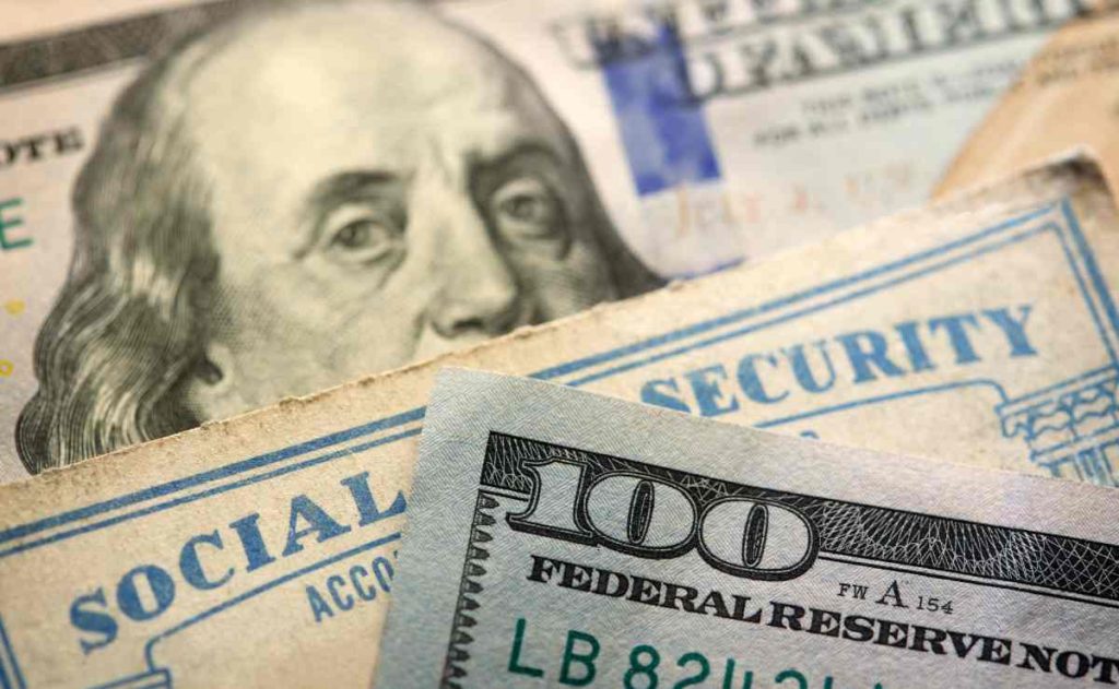 Last November Social Security payment who receives it