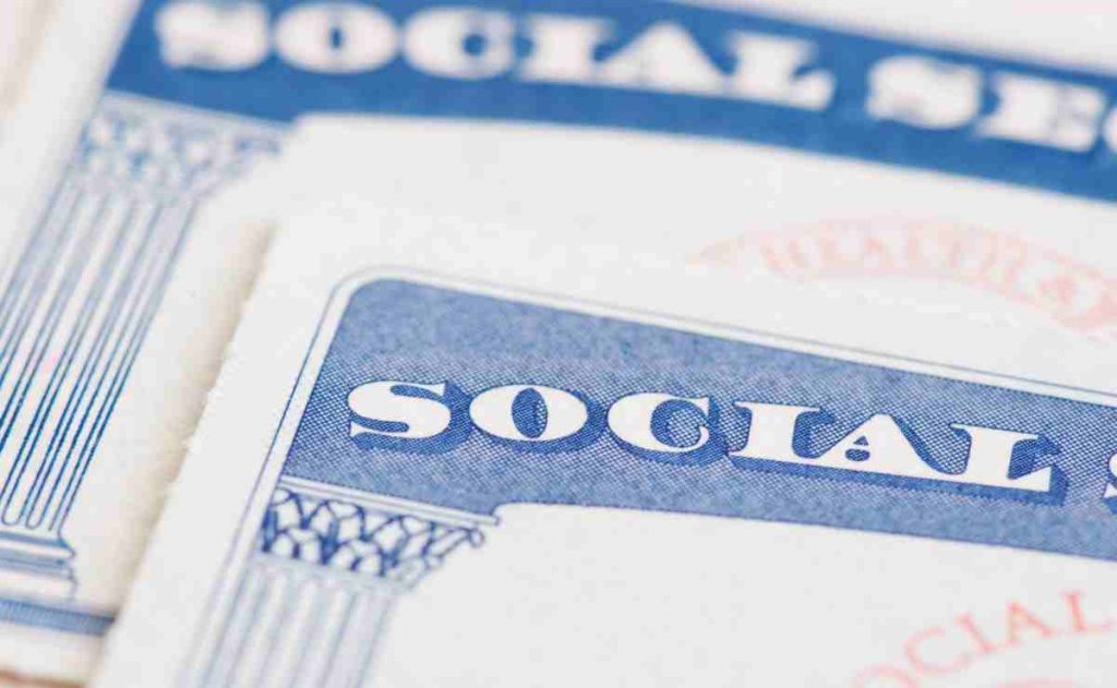 New Proposal Would Add $200 to Social Security Checks for Six Months