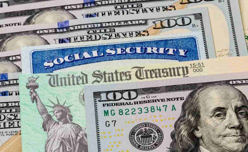 $4,873 Social Security retirement check who qualifies and when payments arrive