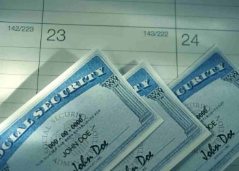 Social Security checks on Wednesday the 10th 2025 payment amounts explained