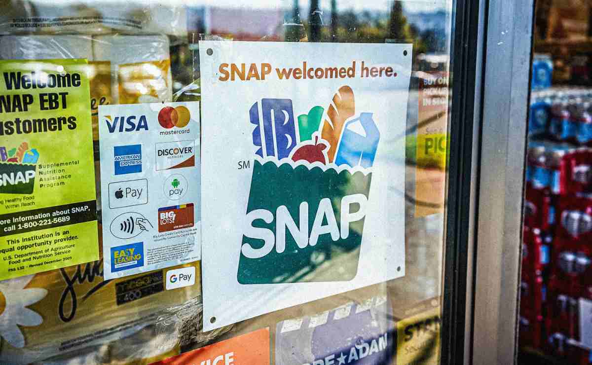 Arizona Food Banks Brace for SNAP Benefit Losses