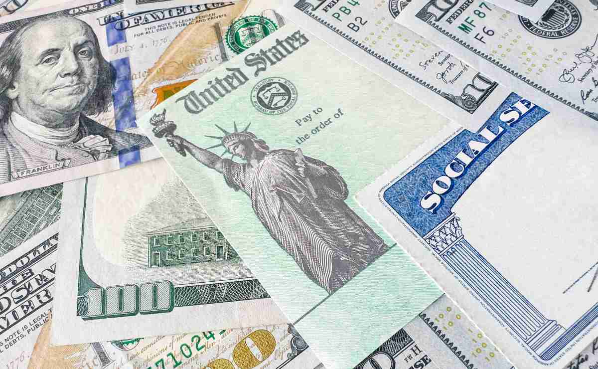 Social Security income limits payroll tax cap and Medicare costs in 2026