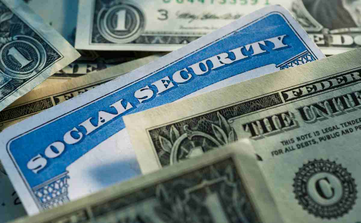 The Social Security Delay That Catches New Retirees Off Guard