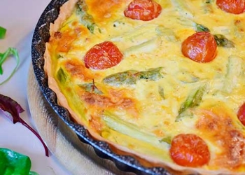 ASPARAGUS-AND-TOMATOES QUICHE