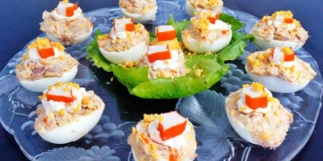 huevos rellenos palitos cangrejo
