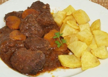 beef-stew-in-red-wine