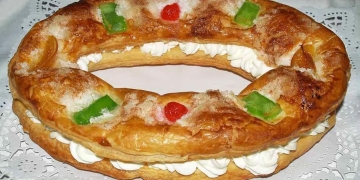 Roscón Reyes de hojaldre