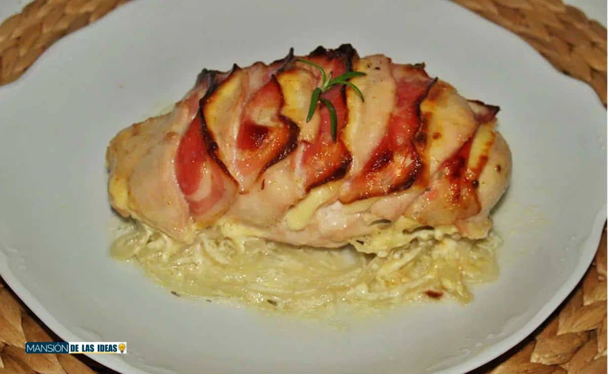 pollo hasselback bacon queso