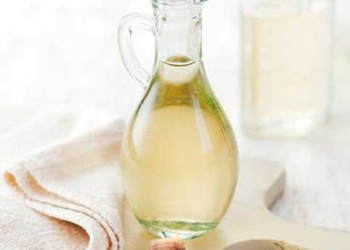 WHITE vinegar, -tips-cleaning-with-white-vinegar