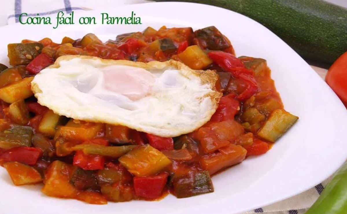 pisto manchego huevo