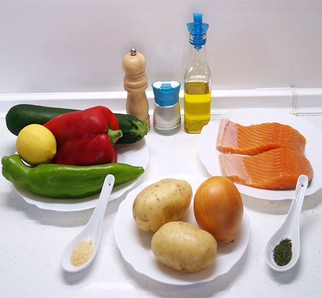 Salmón con verduras al microondas