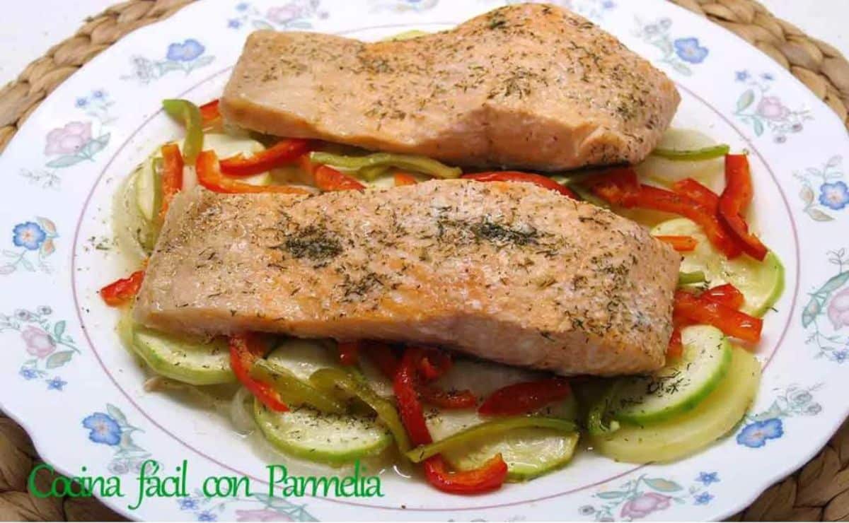 salmón con verduras