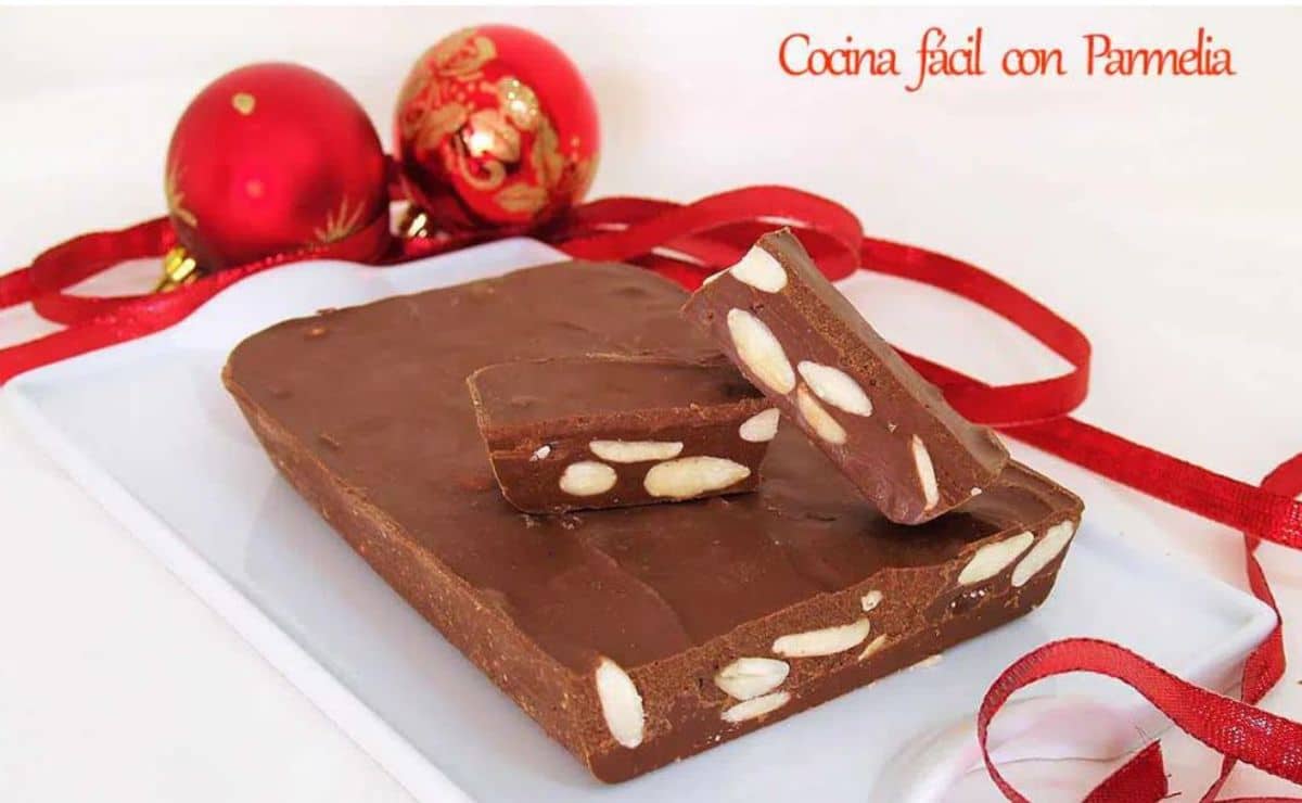 turrón chocolate almendras
