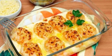 huevos rellenos atún bechamel