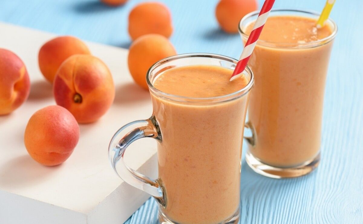 Peach cocktail rich in probiotics, the healthiest digestion. Peach, probiotics, energizing, summer, refreshing, digestion, nutrient absorption, drink, dessert