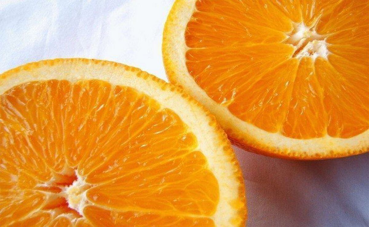 The great lie about the Orange, finally the mystery discovered. Breakfasts, properties, colds, calories, diet, cavities, antioxidant, vitamin C