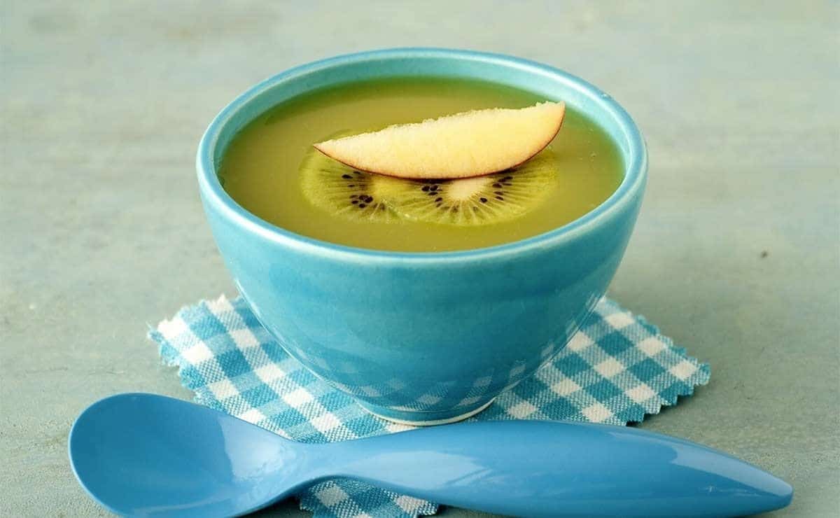 Receta de sopa de manzana y kiwi con ingrediente dulce