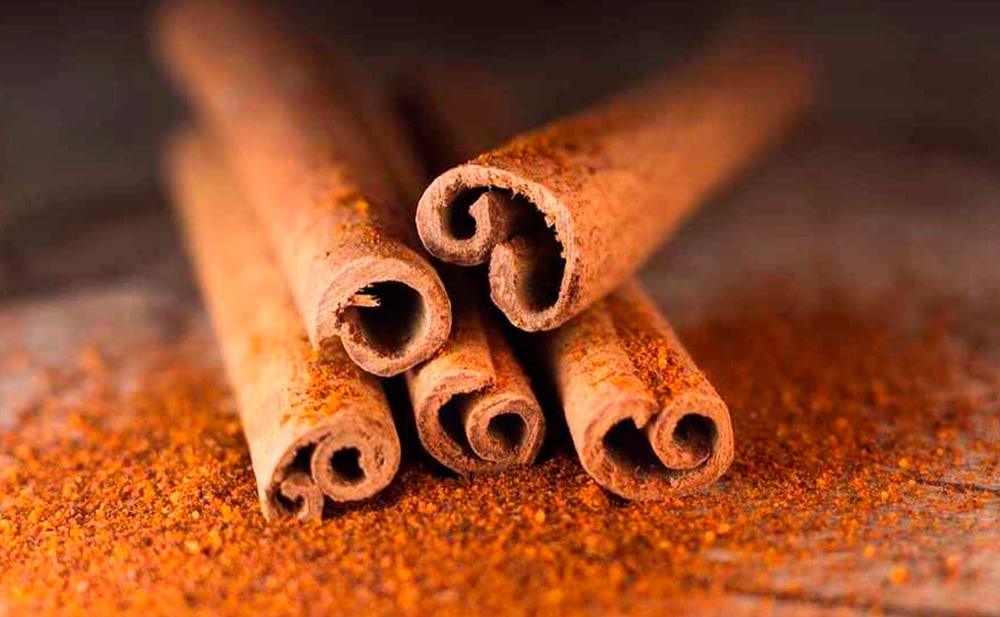 se-puede-tomar-canela