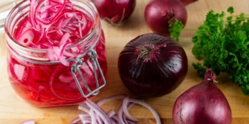 How to make pickled onion at home