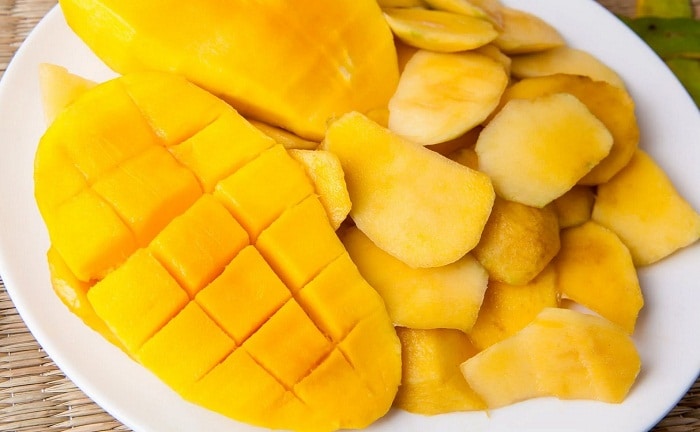 Jugo mango piña bebida antioxidante energia mañanas vitamina C sistema inmune