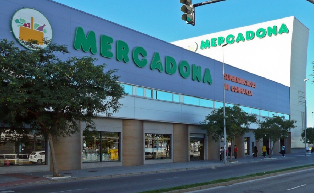 dulce navidad centro comercial mercadona galleta fresa navidad diciembre lanzamiento dulce postre fresa
