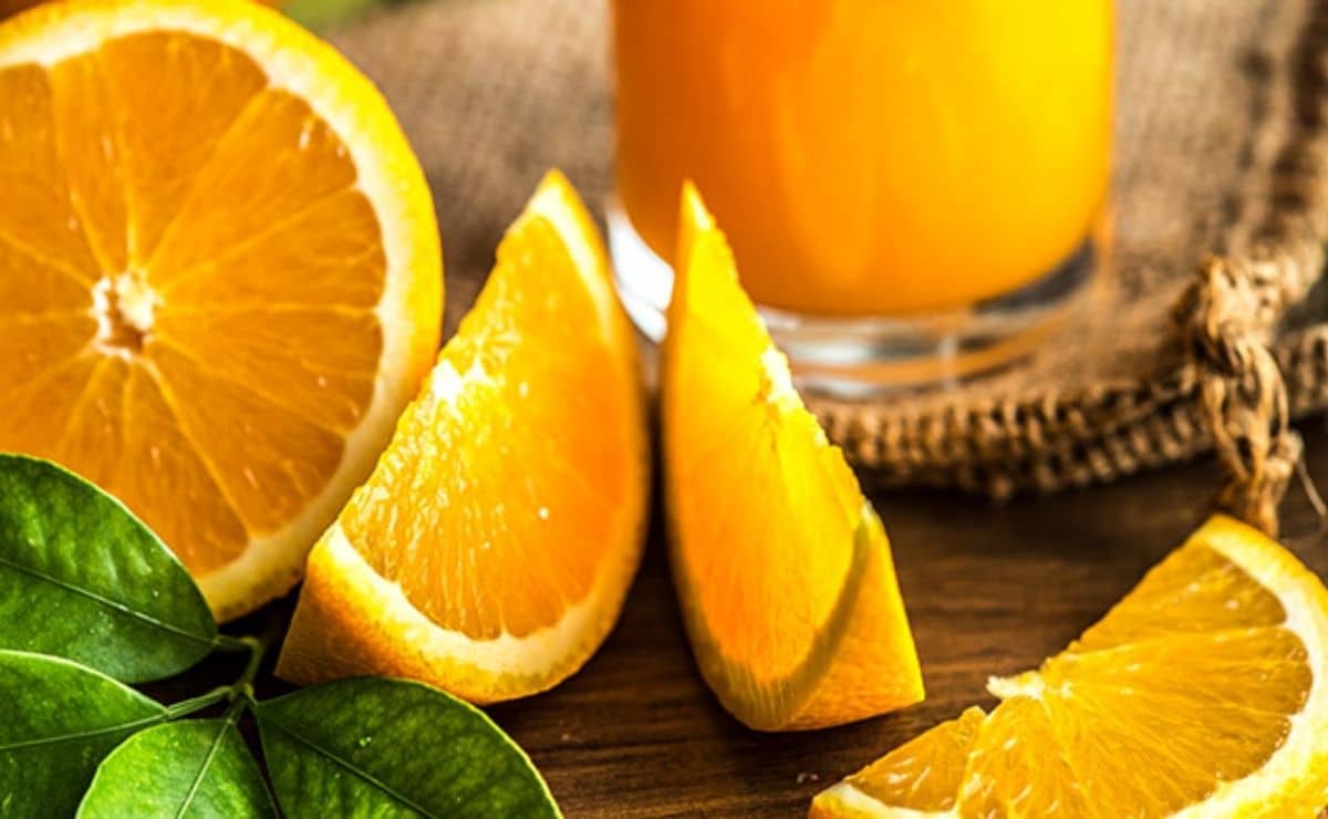 naranja ácida y dulce