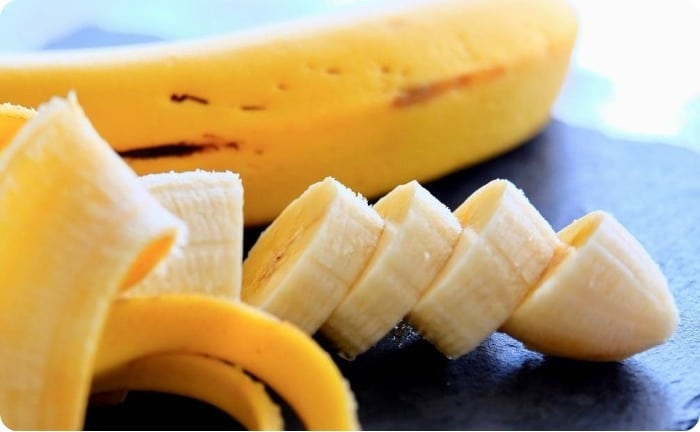 banana potasio fibra vitaminas