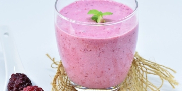 Batido de frutas con yogurt