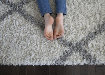 cleaning carpets at home tricks