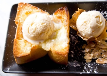 Torrijas con helado