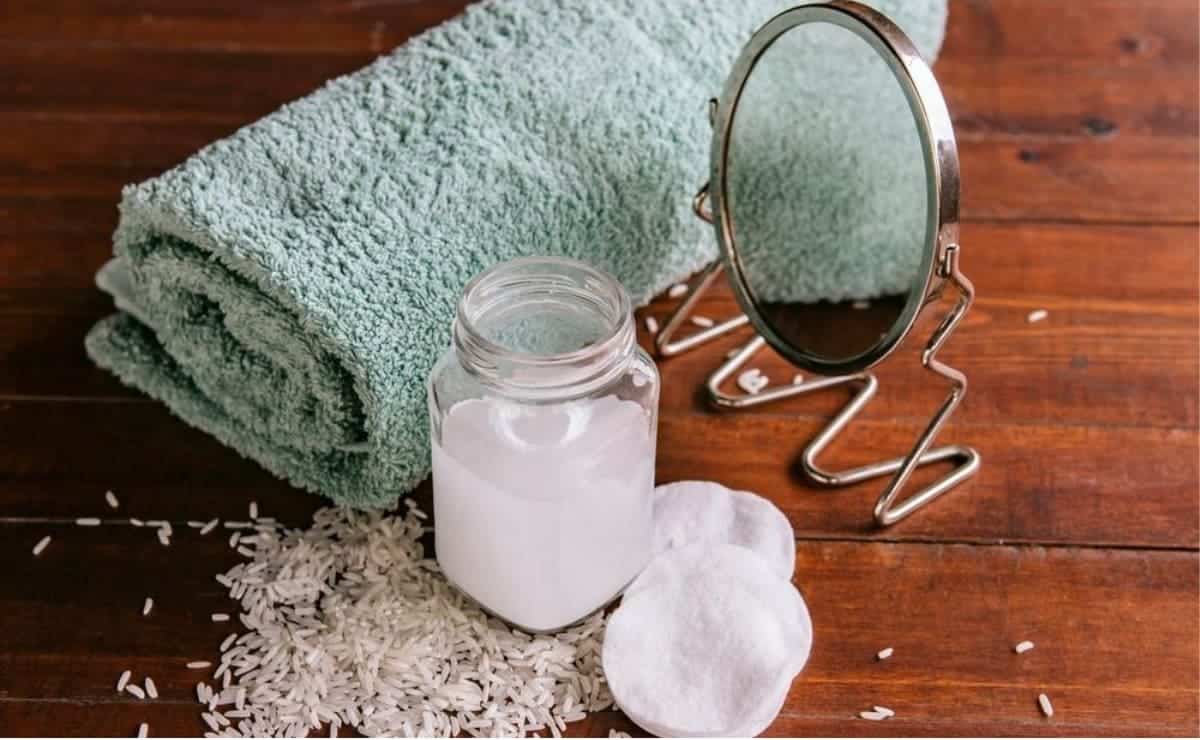 agua arroz limpiar cara