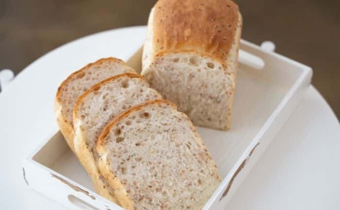 pan para torrijas en bandeja