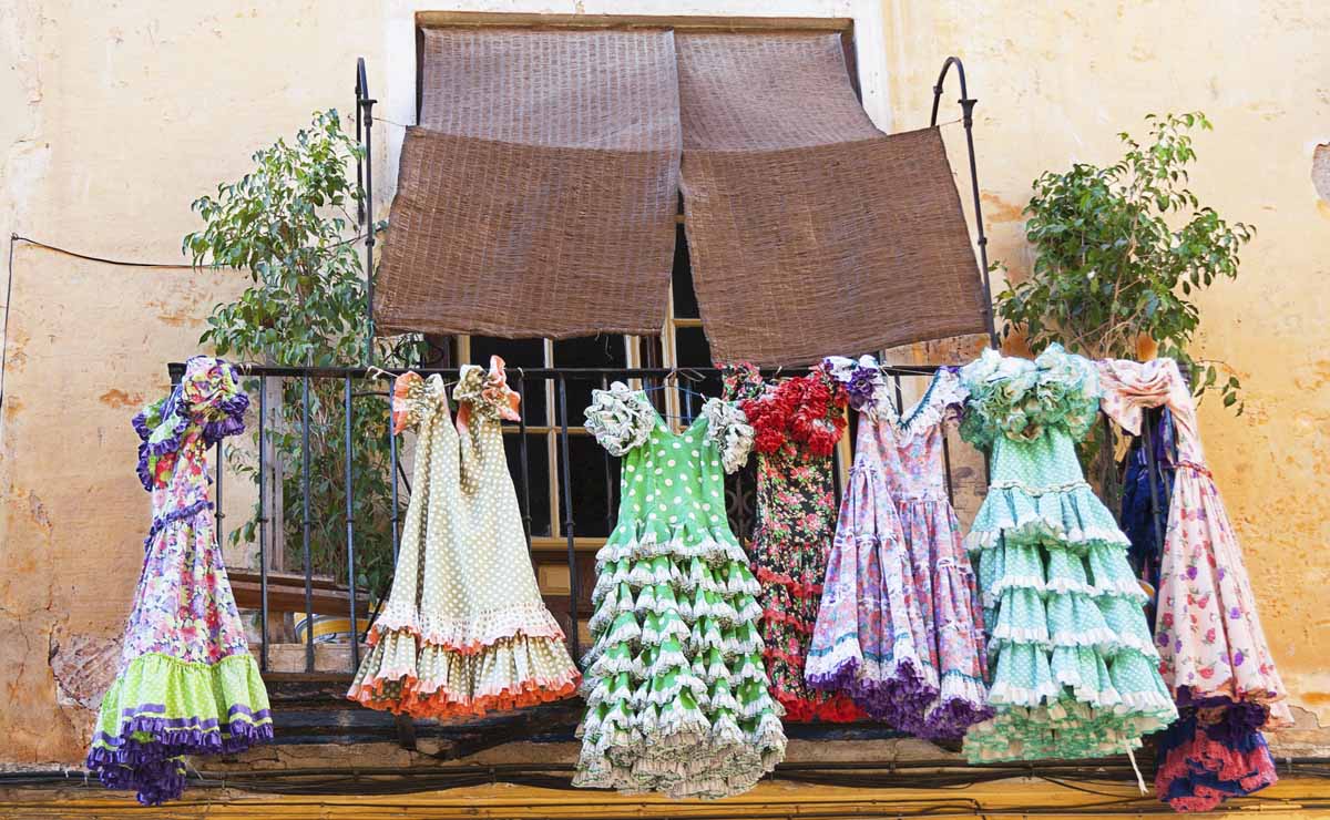 Looks de Zara para la Feria de Abril de Sevilla por si vas de flamenca