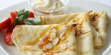 desayuno tortitas con fresa