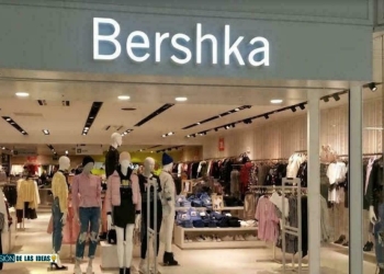 Bikini reversible de Bershka