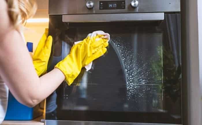 oven door glass cleaning