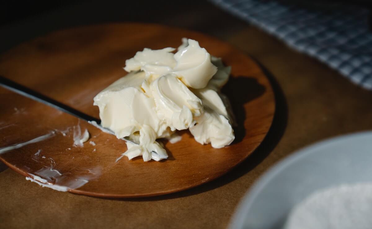 qué es mejor mantequilla o margarina