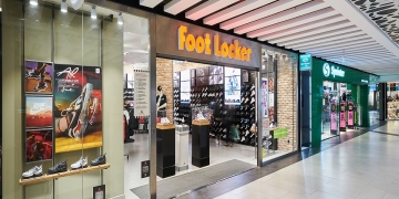 Foot Locker zapatillas Lacoste con un descuento del 50%