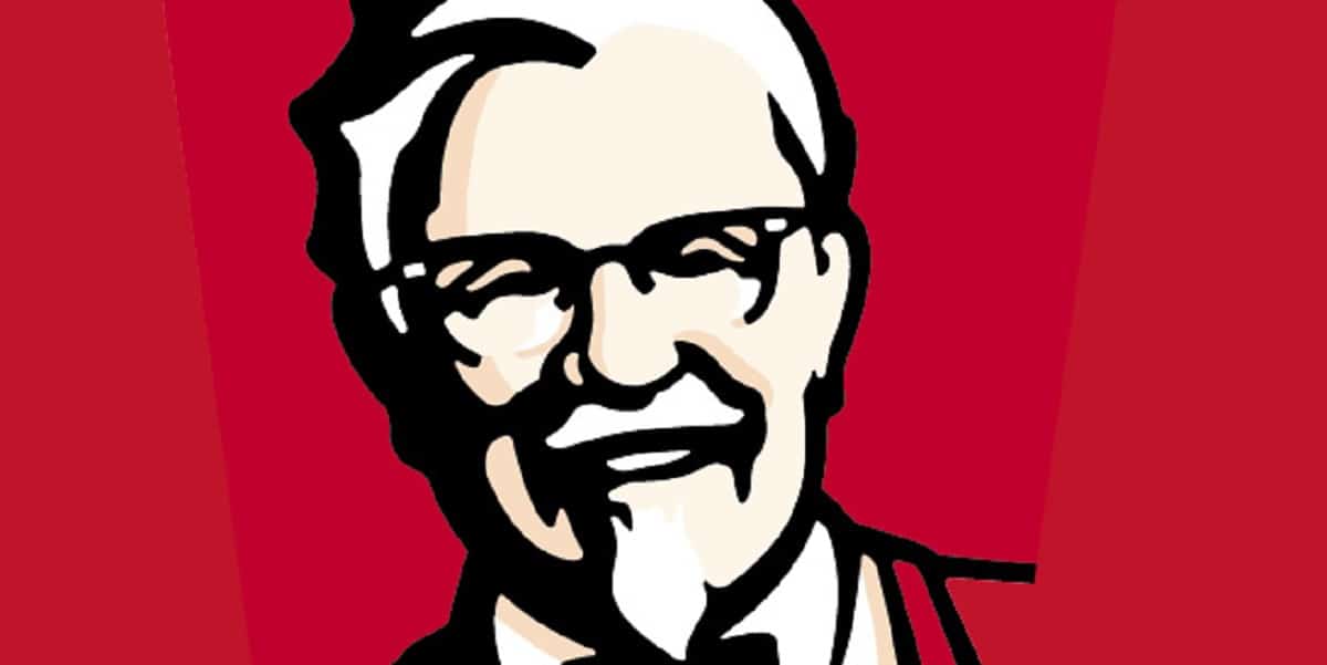 KFC lanza su 'Pollizza' en España