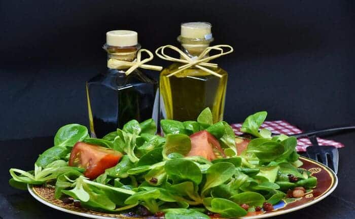 aceite de oliva para preparar ensalada